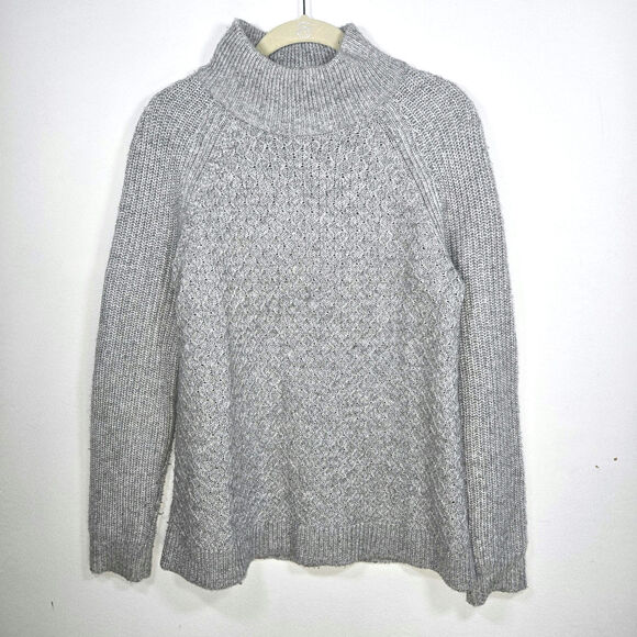 Talbots Sweaters - Talbots Honeycomb Gray Wool Blend Sweater. Size Medium.